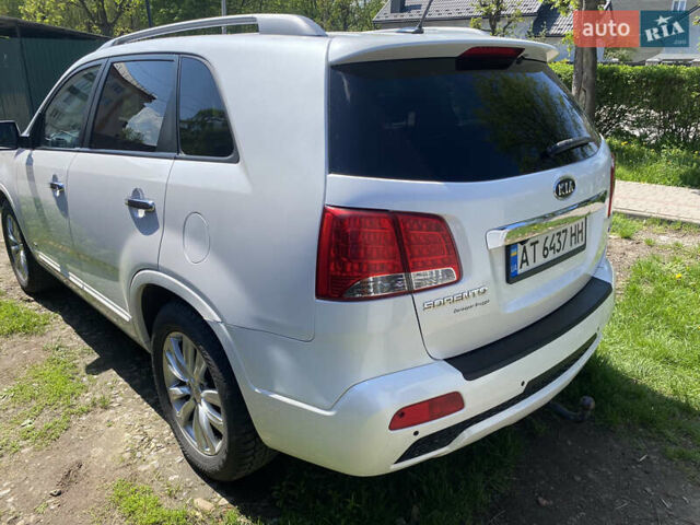 Білий Кіа Соренто, об'ємом двигуна 2.2 л та пробігом 225 тис. км за 13750 $, фото 4 на Automoto.ua