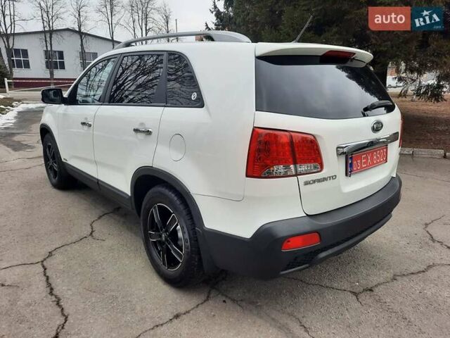 Белый Киа Соренто, объемом двигателя 2.2 л и пробегом 218 тыс. км за 14300 $, фото 11 на Automoto.ua
