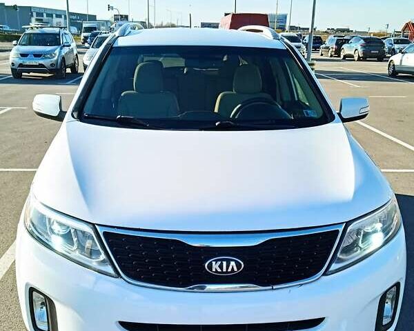 Белый Киа Соренто, объемом двигателя 2.4 л и пробегом 201 тыс. км за 10400 $, фото 12 на Automoto.ua