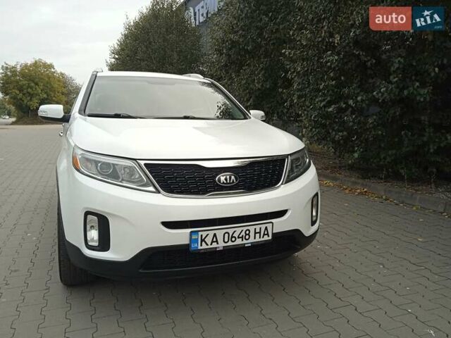 Белый Киа Соренто, объемом двигателя 2.4 л и пробегом 116 тыс. км за 11200 $, фото 13 на Automoto.ua