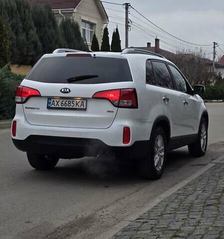 Білий Кіа Соренто, об'ємом двигуна 2.36 л та пробігом 160 тис. км за 11000 $, фото 8 на Automoto.ua
