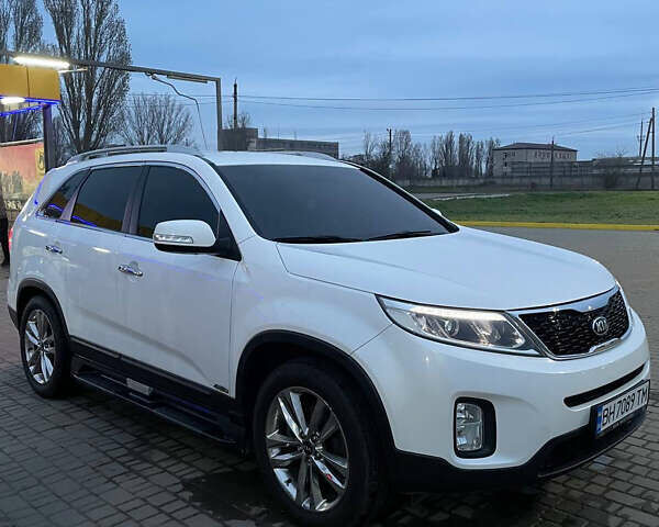 Белый Киа Соренто, объемом двигателя 2 л и пробегом 201 тыс. км за 16500 $, фото 8 на Automoto.ua