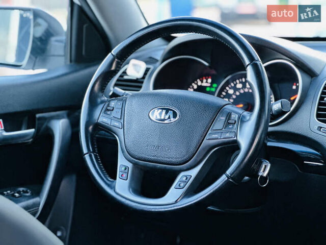 Белый Киа Соренто, объемом двигателя 2.4 л и пробегом 146 тыс. км за 12200 $, фото 23 на Automoto.ua