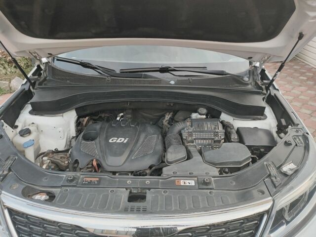 Белый Киа Соренто, объемом двигателя 2.4 л и пробегом 146 тыс. км за 12525 $, фото 7 на Automoto.ua