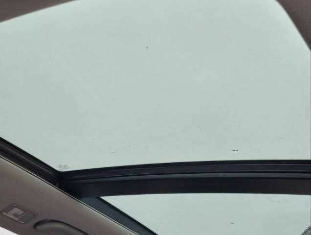 Белый Киа Соренто, объемом двигателя 2.2 л и пробегом 178 тыс. км за 9000 $, фото 12 на Automoto.ua