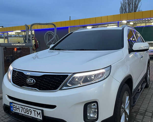 Белый Киа Соренто, объемом двигателя 2 л и пробегом 201 тыс. км за 16500 $, фото 1 на Automoto.ua