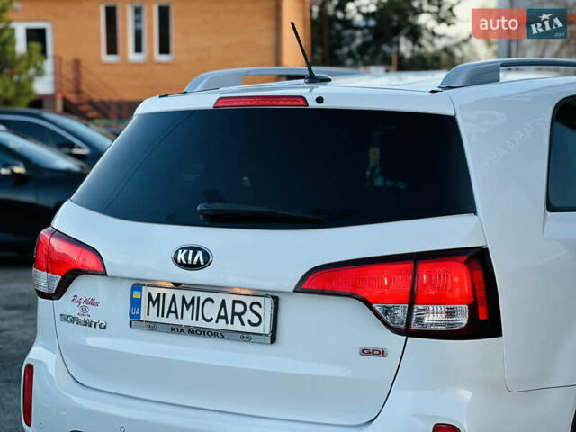Белый Киа Соренто, объемом двигателя 2.4 л и пробегом 146 тыс. км за 12200 $, фото 11 на Automoto.ua