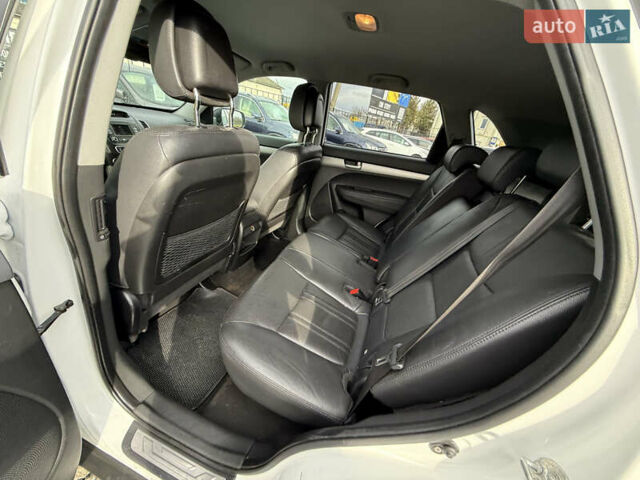 Белый Киа Соренто, объемом двигателя 2.2 л и пробегом 234 тыс. км за 14800 $, фото 39 на Automoto.ua