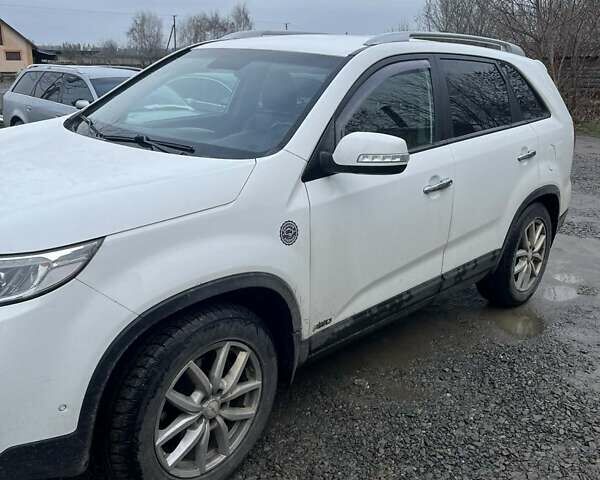 Білий Кіа Соренто, об'ємом двигуна 2.2 л та пробігом 260 тис. км за 16999 $, фото 3 на Automoto.ua