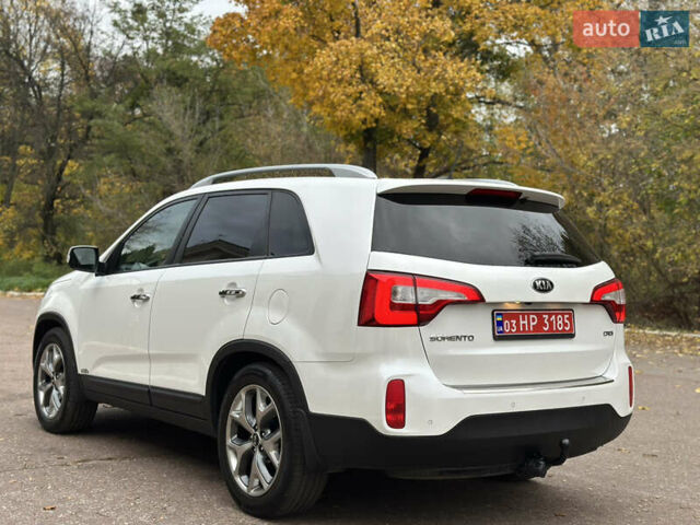Киа Соренто 2013 в Радивилове на Automoto.ua Белый Киа Соренто, объемом двигателя 2.2 л и пробегом 228 тыс. км за 15700 $, фото 9 на Automoto.ua