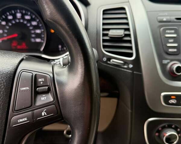 Киа Соренто 2013 в Харькове на Automoto.ua Белый Киа Соренто, объемом двигателя 2.36 л и пробегом 154 тыс. км за 11700 $, фото 31 на Automoto.ua