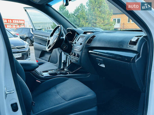 Белый Киа Соренто, объемом двигателя 2.4 л и пробегом 146 тыс. км за 12200 $, фото 29 на Automoto.ua