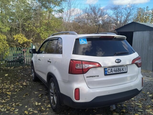 Белый Киа Соренто, объемом двигателя 2.2 л и пробегом 240 тыс. км за 15300 $, фото 3 на Automoto.ua