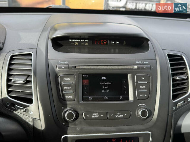 Белый Киа Соренто, объемом двигателя 2.2 л и пробегом 234 тыс. км за 14800 $, фото 50 на Automoto.ua