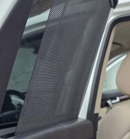 Білий Кіа Соренто, об'ємом двигуна 2.36 л та пробігом 160 тис. км за 11000 $, фото 24 на Automoto.ua