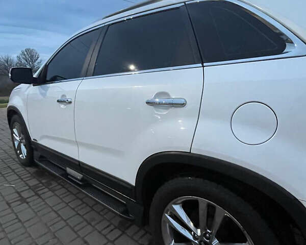 Белый Киа Соренто, объемом двигателя 2 л и пробегом 201 тыс. км за 16500 $, фото 6 на Automoto.ua