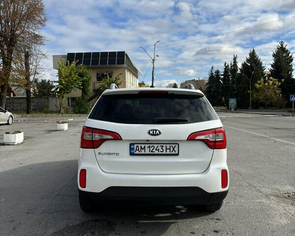 Киа Соренто 2013 в Барановке на Automoto.ua Белый Киа Соренто, объемом двигателя 2 л и пробегом 232 тыс. км за 21000 $, фото 6 на Automoto.ua