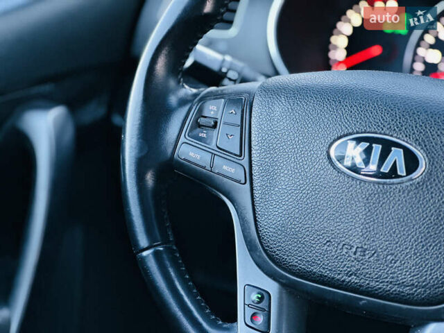 Белый Киа Соренто, объемом двигателя 2.4 л и пробегом 146 тыс. км за 12200 $, фото 25 на Automoto.ua