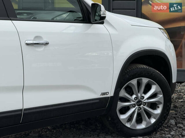 Белый Киа Соренто, объемом двигателя 2.2 л и пробегом 234 тыс. км за 14800 $, фото 22 на Automoto.ua