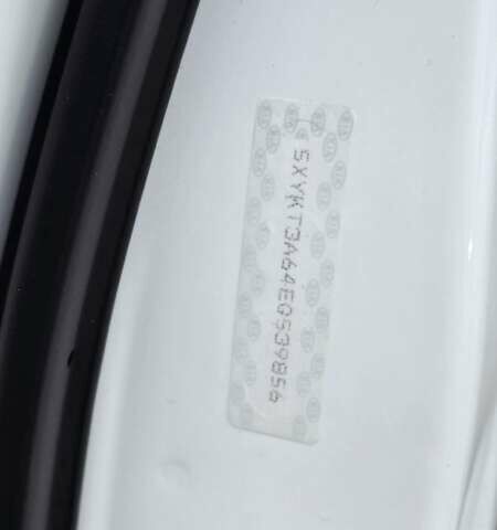 Білий Кіа Соренто, об'ємом двигуна 2.36 л та пробігом 160 тис. км за 11000 $, фото 18 на Automoto.ua