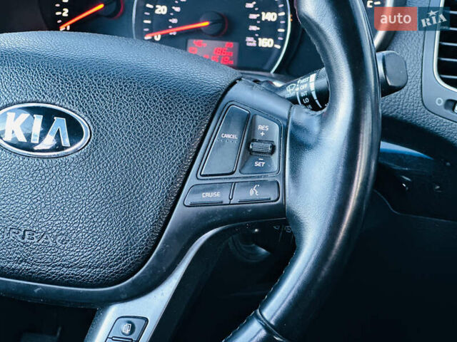 Белый Киа Соренто, объемом двигателя 2.4 л и пробегом 146 тыс. км за 12200 $, фото 24 на Automoto.ua