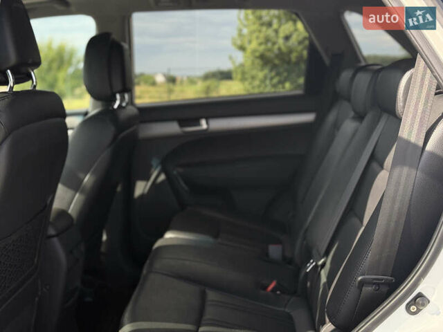 Белый Киа Соренто, объемом двигателя 2.2 л и пробегом 222 тыс. км за 16899 $, фото 22 на Automoto.ua