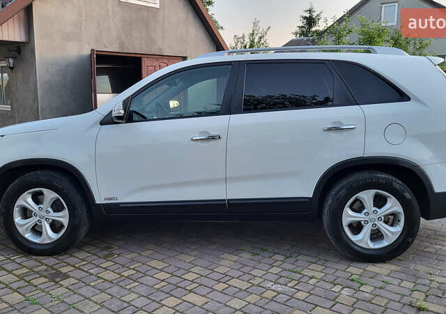 Белый Киа Соренто, объемом двигателя 2.2 л и пробегом 205 тыс. км за 16199 $, фото 7 на Automoto.ua