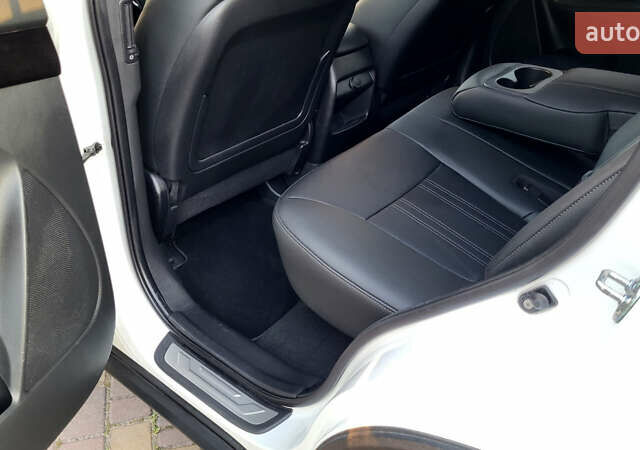 Белый Киа Соренто, объемом двигателя 2.2 л и пробегом 205 тыс. км за 16199 $, фото 45 на Automoto.ua