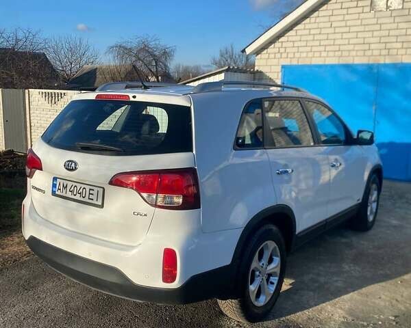 Белый Киа Соренто, объемом двигателя 2.2 л и пробегом 160 тыс. км за 15300 $, фото 12 на Automoto.ua