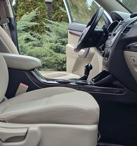 Білий Кіа Соренто, об'ємом двигуна 2.36 л та пробігом 160 тис. км за 11000 $, фото 15 на Automoto.ua