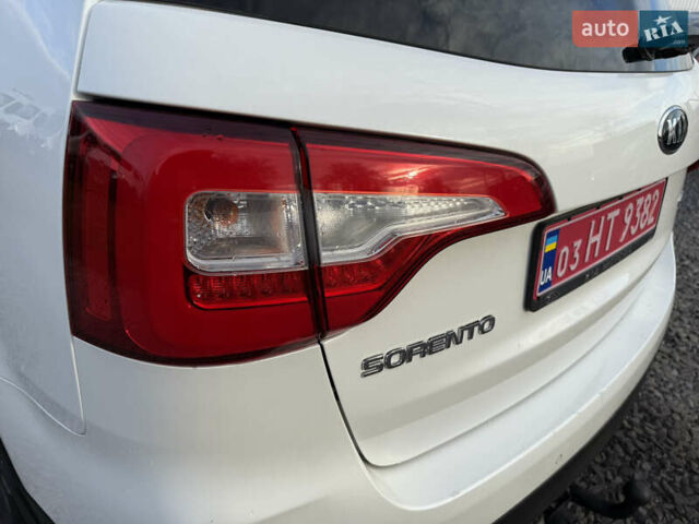 Белый Киа Соренто, объемом двигателя 2.2 л и пробегом 213 тыс. км за 16999 $, фото 63 на Automoto.ua
