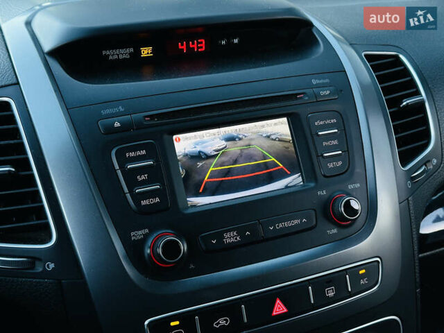 Белый Киа Соренто, объемом двигателя 2.4 л и пробегом 146 тыс. км за 12200 $, фото 35 на Automoto.ua