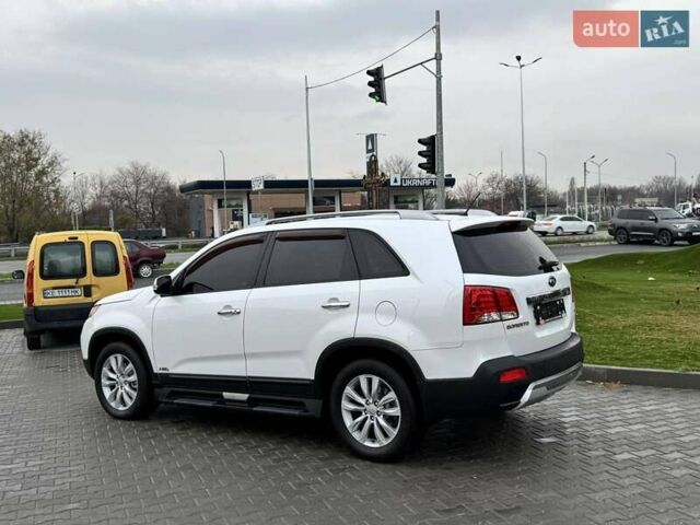 Белый Киа Соренто, объемом двигателя 2.2 л и пробегом 139 тыс. км за 16200 $, фото 1 на Automoto.ua
