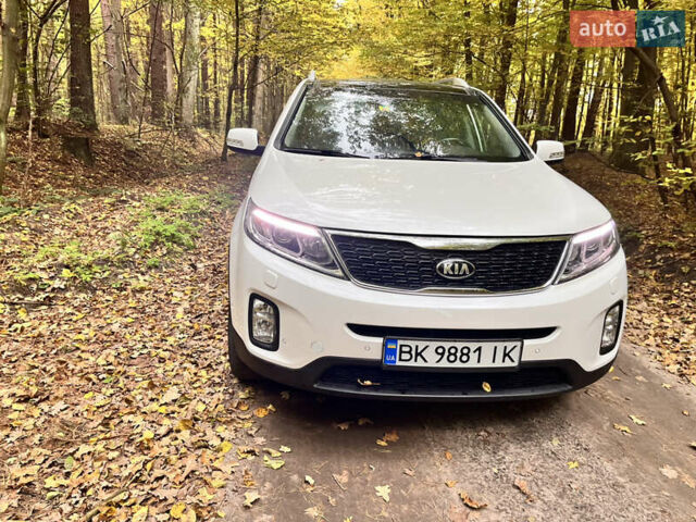 Белый Киа Соренто, объемом двигателя 2.2 л и пробегом 223 тыс. км за 17900 $, фото 36 на Automoto.ua