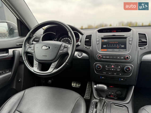 Кіа Соренто 2014 у Луцьку на Automoto.ua Білий Кіа Соренто, об'ємом двигуна 2.2 л та пробігом 158 тис. км за 18300 $, фото 119 на Automoto.ua