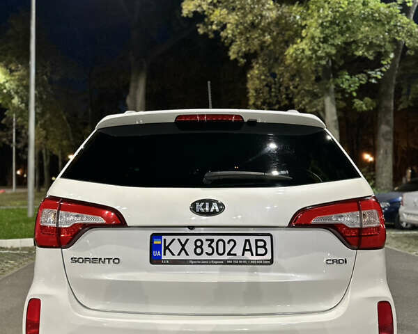Білий Кіа Соренто, об'ємом двигуна 2.2 л та пробігом 195 тис. км за 16800 $, фото 5 на Automoto.ua