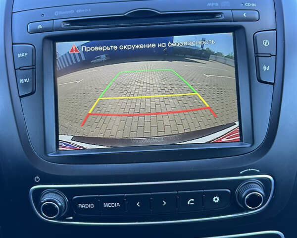 Киа Соренто 2014 в Дубно на Automoto.ua Белый Киа Соренто, объемом двигателя 2.2 л и пробегом 184 тыс. км за 17499 $, фото 30 на Automoto.ua