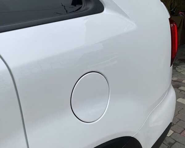 Белый Киа Соренто, объемом двигателя 2.2 л и пробегом 233 тыс. км за 16999 $, фото 40 на Automoto.ua