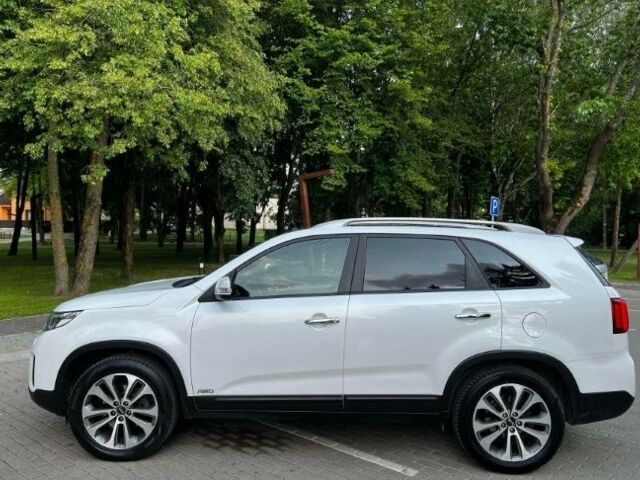 Белый Киа Соренто, объемом двигателя 2.2 л и пробегом 197 тыс. км за 8400 $, фото 4 на Automoto.ua