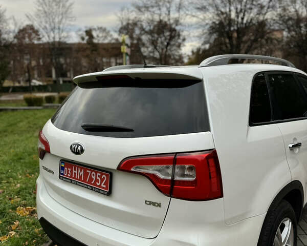 Белый Киа Соренто, объемом двигателя 2.2 л и пробегом 190 тыс. км за 16900 $, фото 5 на Automoto.ua