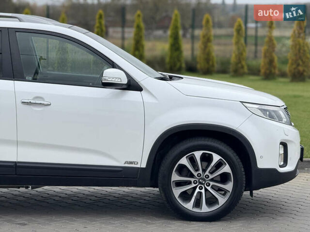 Кіа Соренто 2014 у Луцьку на Automoto.ua Білий Кіа Соренто, об'ємом двигуна 2.2 л та пробігом 158 тис. км за 18300 $, фото 28 на Automoto.ua