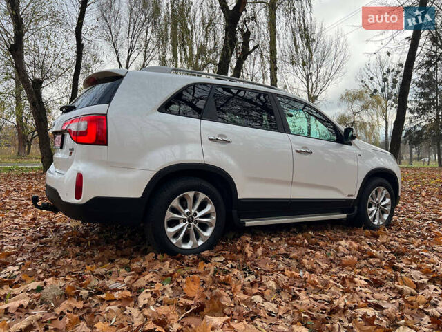 Белый Киа Соренто, объемом двигателя 2.2 л и пробегом 132 тыс. км за 17800 $, фото 20 на Automoto.ua