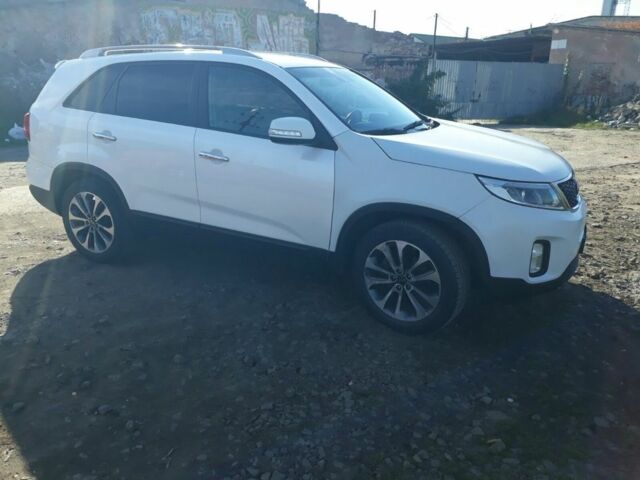 Білий Кіа Соренто, об'ємом двигуна 2.2 л та пробігом 210 тис. км за 12000 $, фото 1 на Automoto.ua