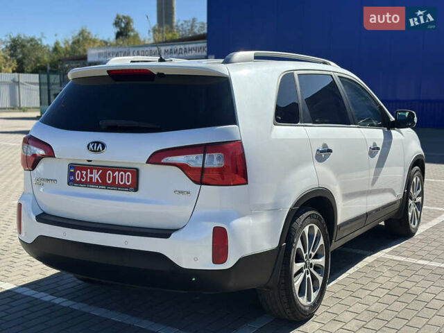 Киа Соренто 2014 в Дубно на Automoto.ua Белый Киа Соренто, объемом двигателя 2.2 л и пробегом 184 тыс. км за 17499 $, фото 7 на Automoto.ua