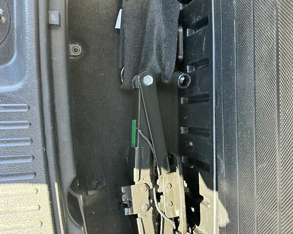 Білий Кіа Соренто, об'ємом двигуна 2.2 л та пробігом 184 тис. км за 16999 $, фото 52 на Automoto.ua