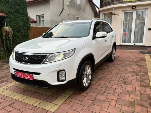 Белый Киа Соренто, объемом двигателя 2.2 л и пробегом 235 тыс. км за 13999 $, фото 1 на Automoto.ua