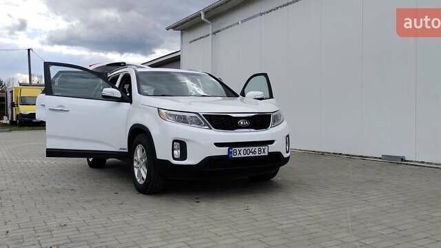 Белый Киа Соренто, объемом двигателя 2.36 л и пробегом 190 тыс. км за 15200 $, фото 7 на Automoto.ua
