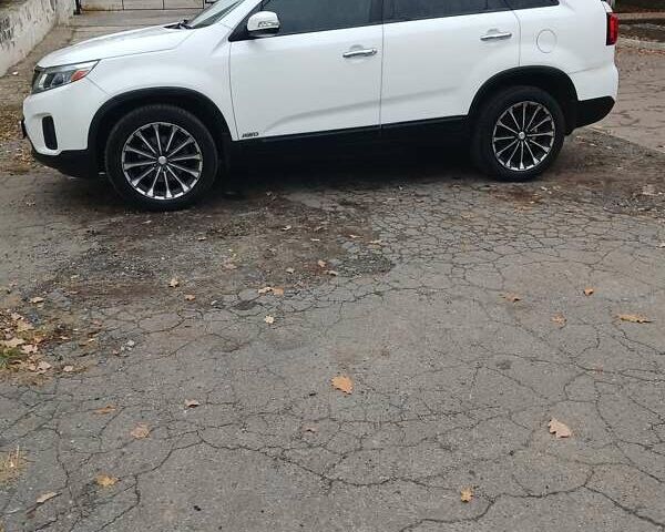 Белый Киа Соренто, объемом двигателя 3.34 л и пробегом 182 тыс. км за 15000 $, фото 9 на Automoto.ua