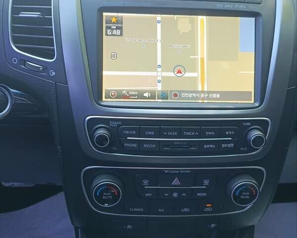 Білий Кіа Соренто, об'ємом двигуна 2 л та пробігом 203 тис. км за 16300 $, фото 36 на Automoto.ua