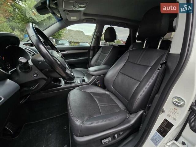 Белый Киа Соренто, объемом двигателя 2.2 л и пробегом 123 тыс. км за 18400 $, фото 21 на Automoto.ua
